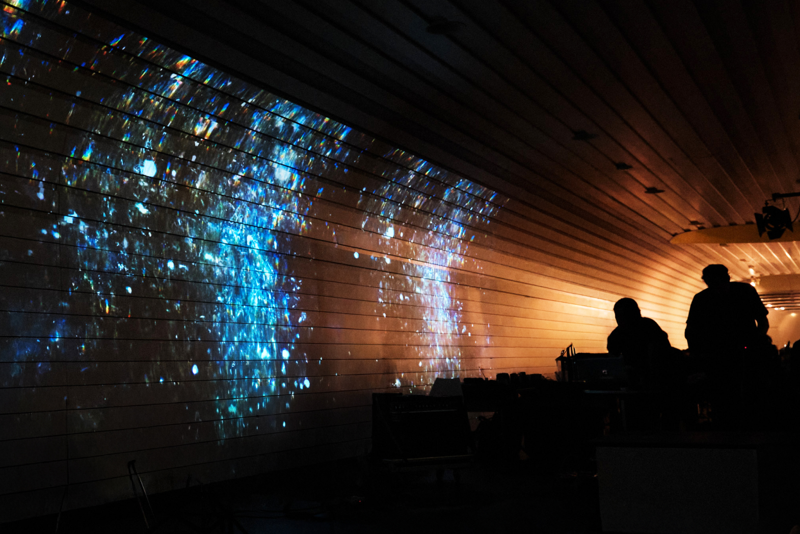 PARACOLLIDER (TAKASHI MAKINO + CAL LYALL)